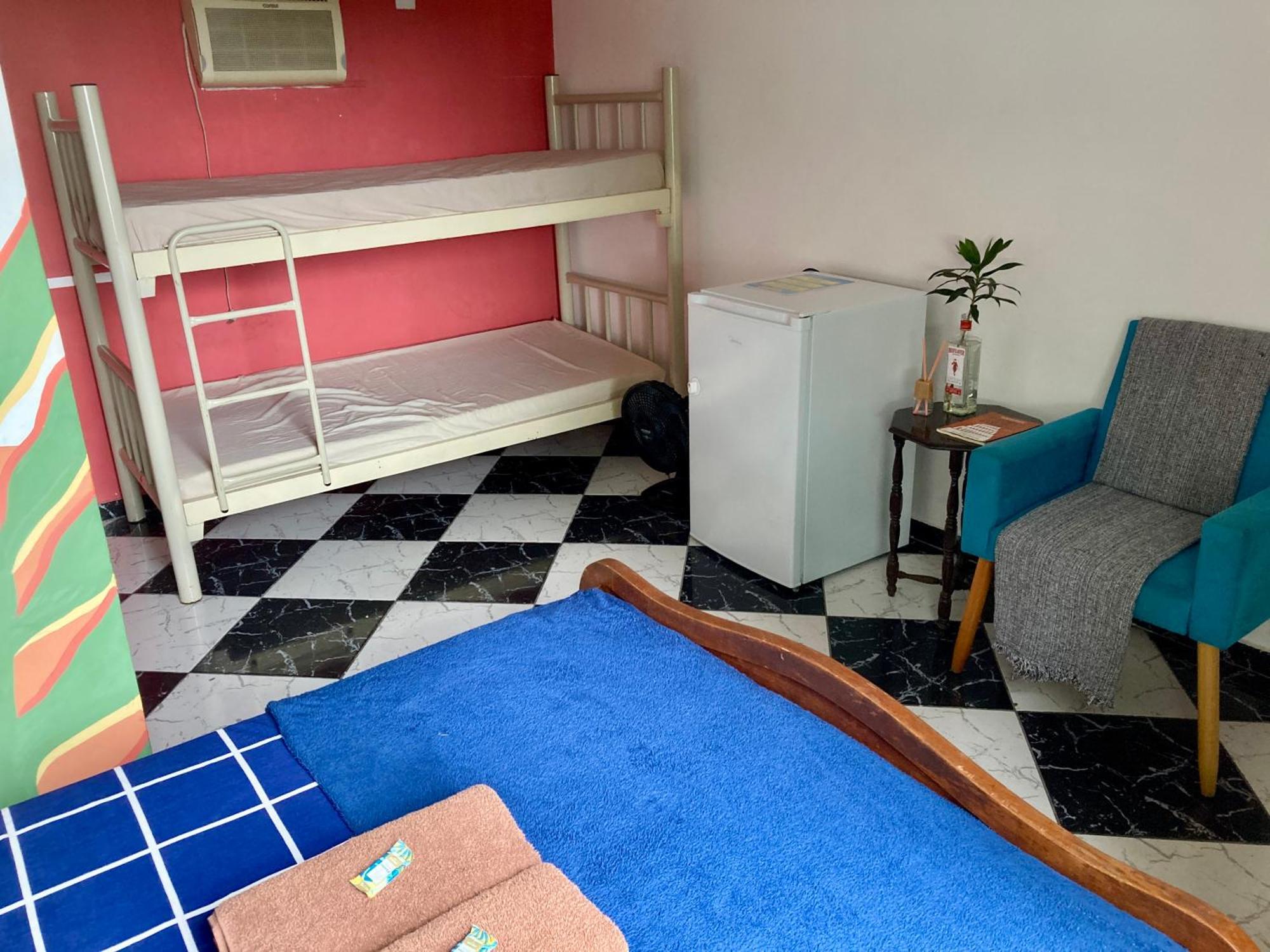 Hostel Cade Teresa *